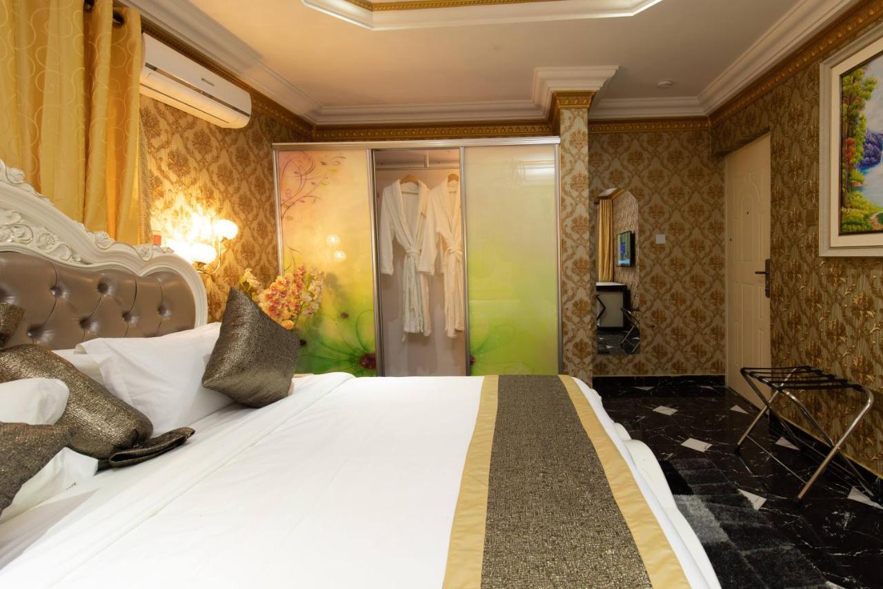 Ag Hotel And Suites Ogbodjo Ngoại thất bức ảnh